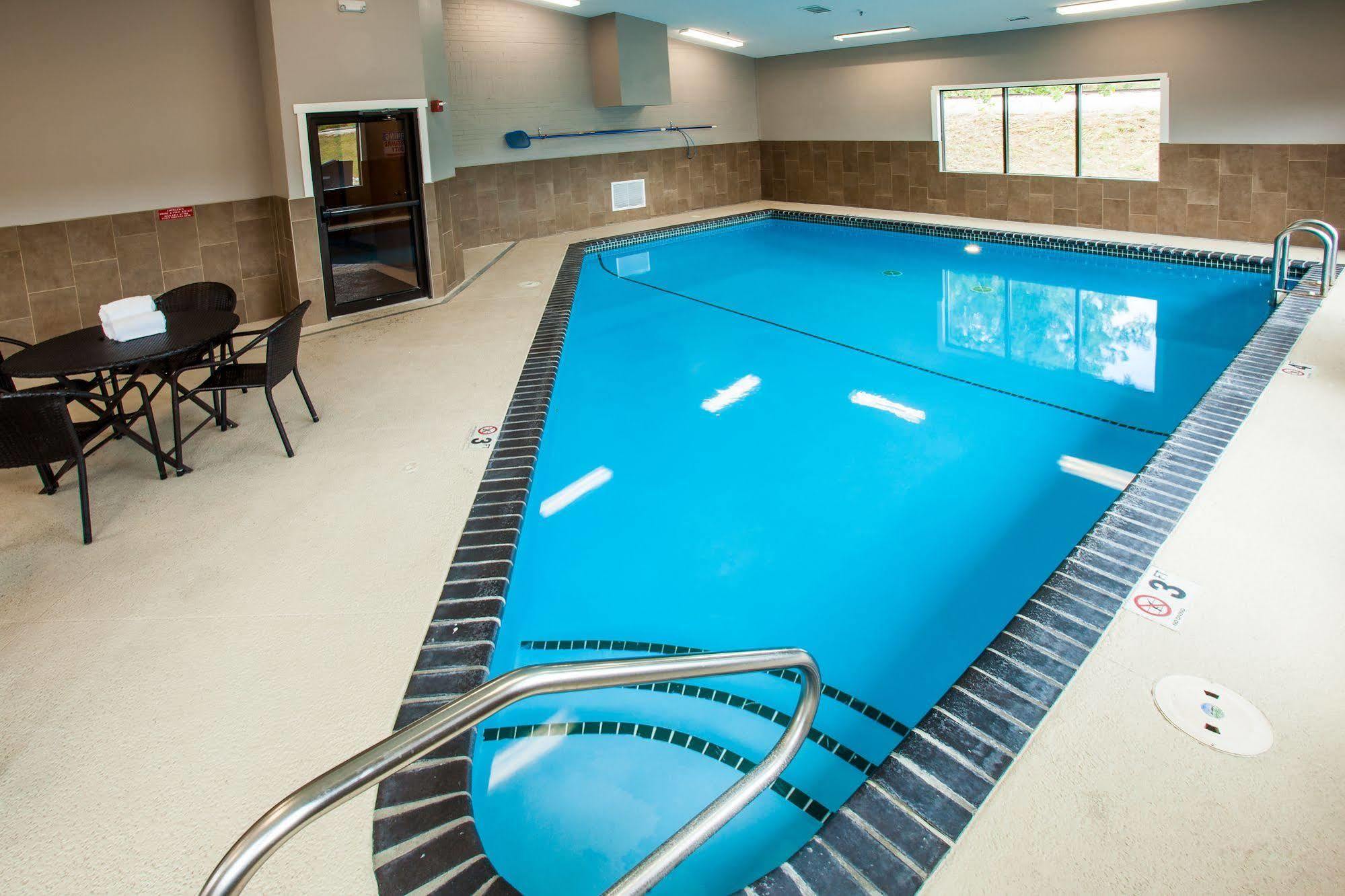Heartland Inn Coralville Eksteriør bilde